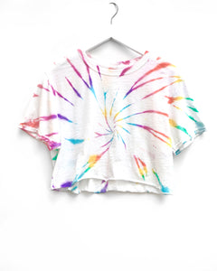 Cropped T-Shirt / Pastel Rainbow