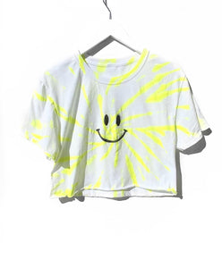 Cropped T-Shirt / Neon Happy Face