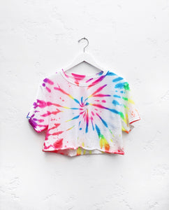 Cropped T-Shirt / Neon Rainbow