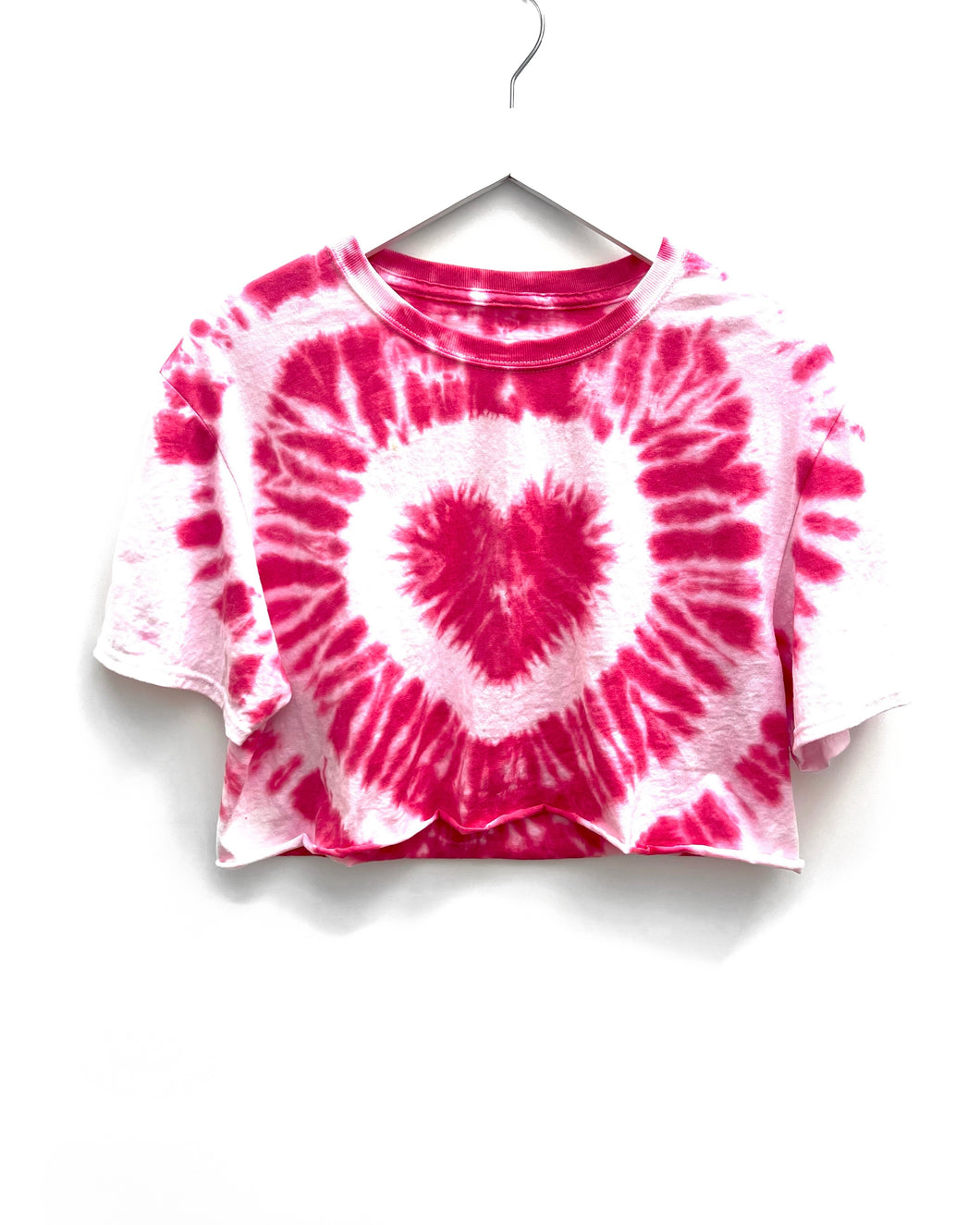 Cropped T-Shirt / Scarlet Heart